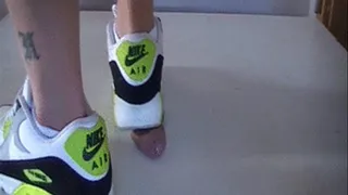 Marina cock trampling and happy end with nike airmax and nike free