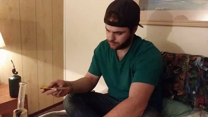 My sexy boyfriend coughing his sexy ass off from dabs