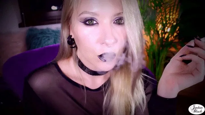 Sexy, dark and smoking