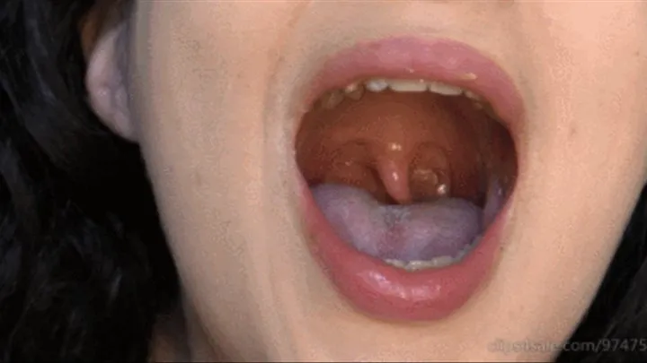 Mouth tour - Showing mouth after eating a steak (teeth, tongue, tonsils and uvula)