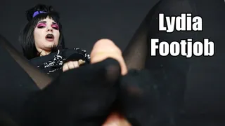 Lydia Footjob