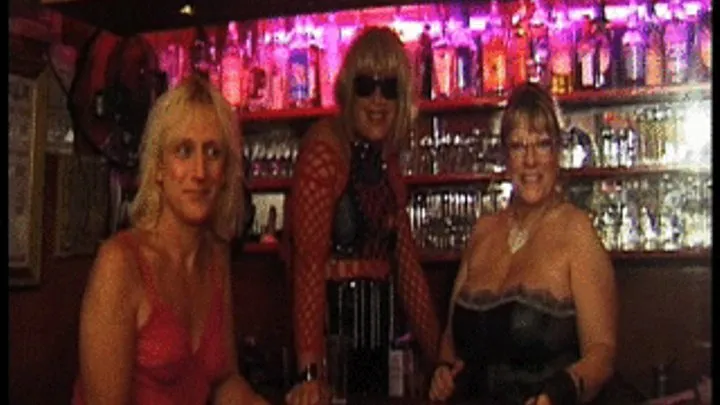 Gigantic orgy between large and vicious transsexuals in a libertine club