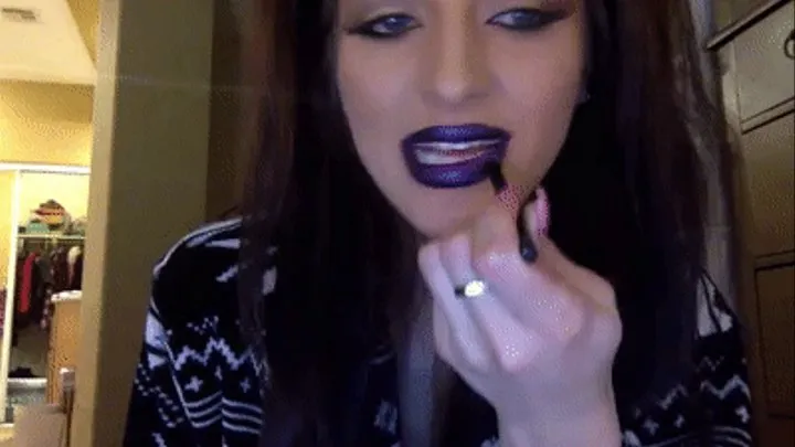 Purple to black lipstick addict is back! ;)