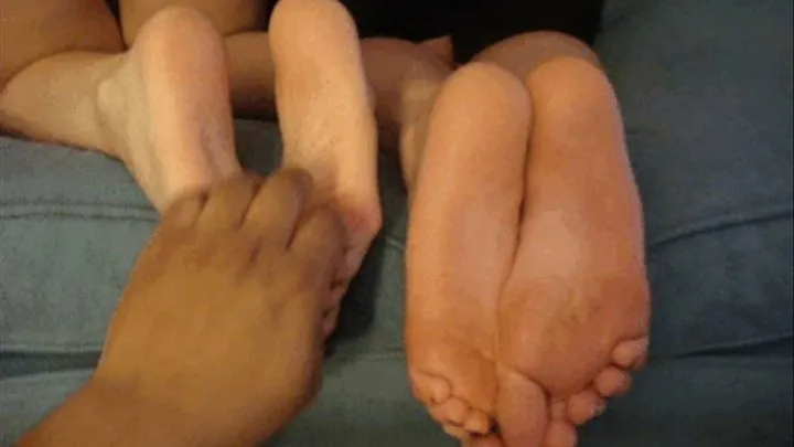 2 Girls Soles Tickled