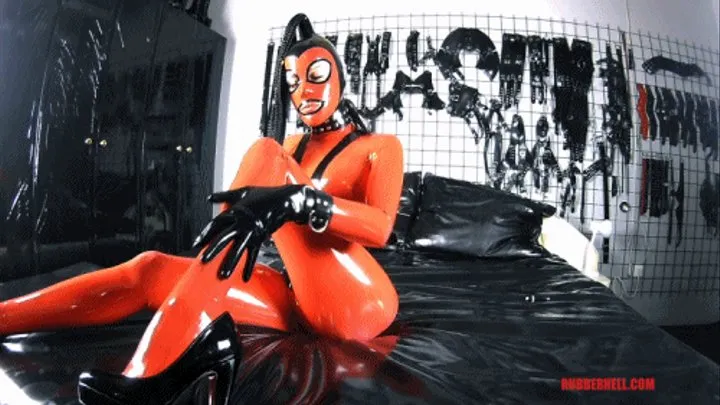 Latex doggystyle sex and blowjob in red latex #121