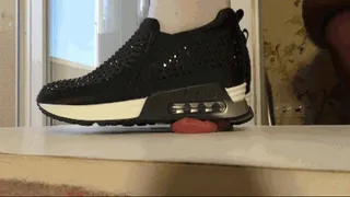 Sneakers crushes the cock