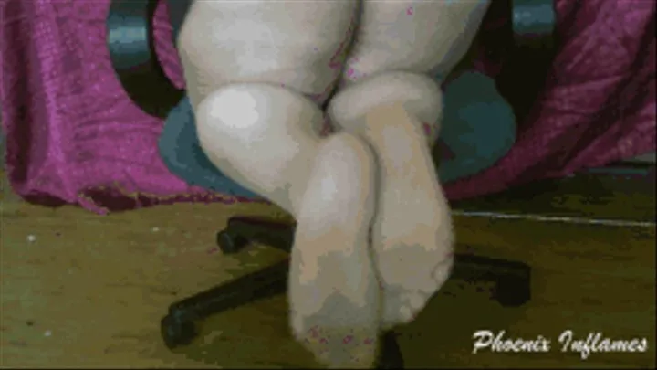 Pantyhose Feet Tease-Foot Fetish