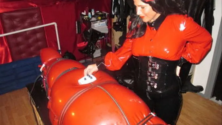 e-stim in heavy rubber