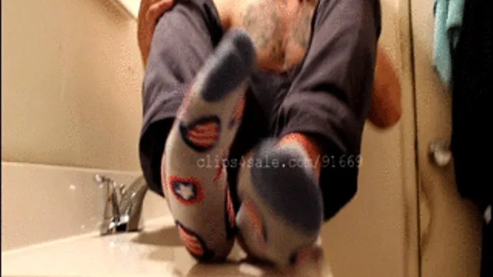 Johnny Cocran Socks Video 2