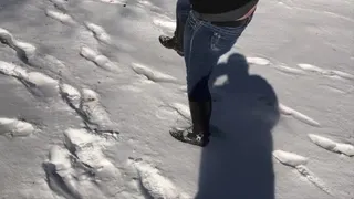 Sloppy outdoors Blizzard Blowjob