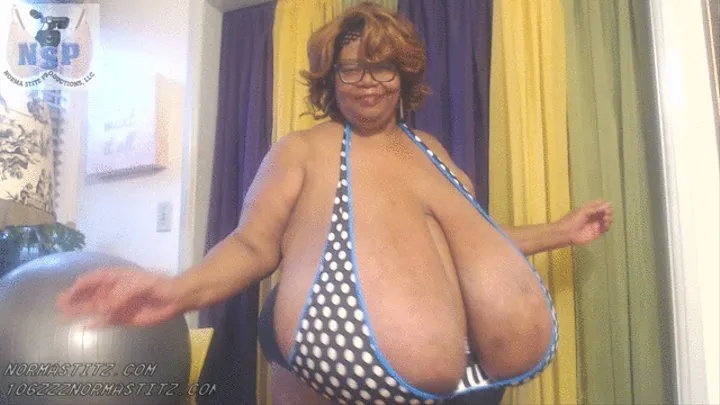 GODDESS NORMA STITZ ENJOY NEW BIKINI TOP WITH A BOUNCE