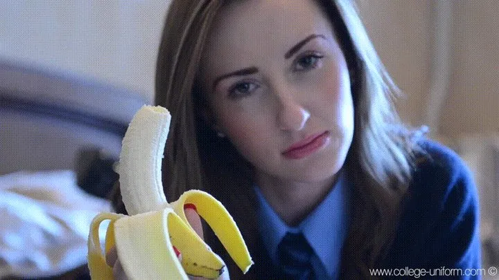 Sophia Smith - Top Banana