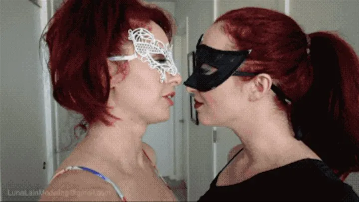 Nose To Nose Bitch Out - Andrea Rosu And Luna Lain