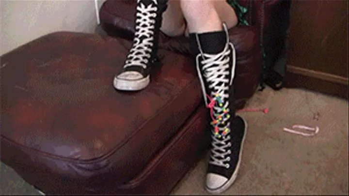 Converse Boot Worship - Luna Lain