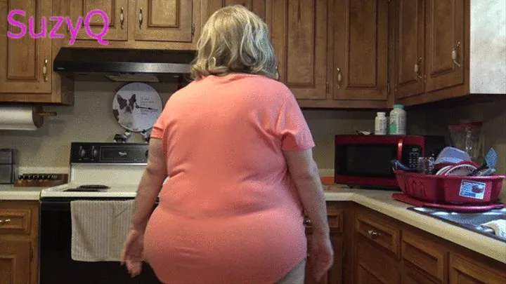 Aunt Suzy Has Big Saggy Tits