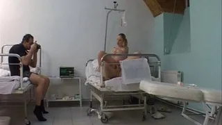 18 years old pregnant girl