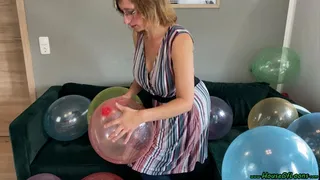 sitpopping Belbal 14inch and Perlatex 18inch soap balloons