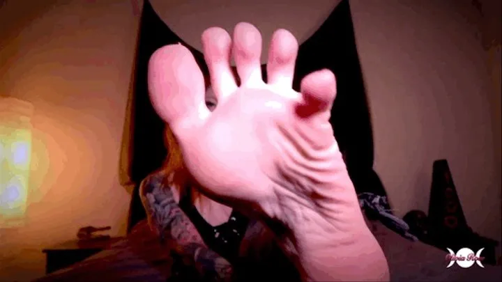 Spitty Feet Self Worship ( )