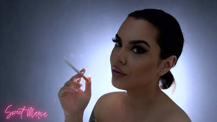 Quick smoke & smoke tricks ~ Sweet Maria