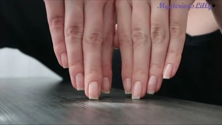 Natural bare nails tapping