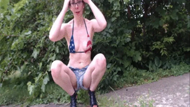 Sammy Squats in the Park and Shows off her Armpits