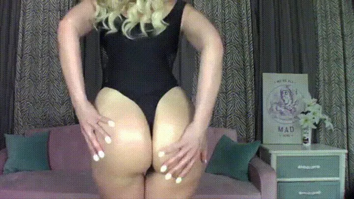 Goddess Gwen's Ass is Ruining your Life