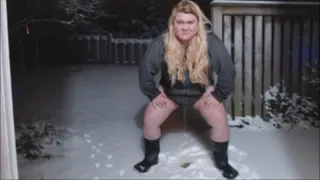 Peeing and Farting in the Snow