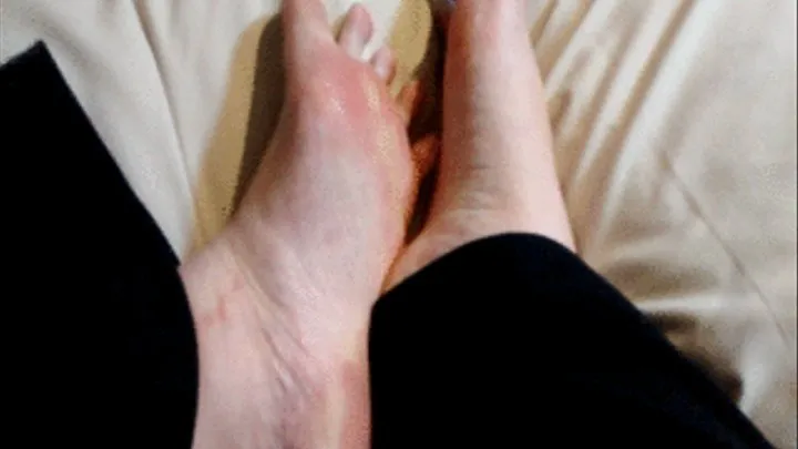 Close up sole as I flex and stretch my foot