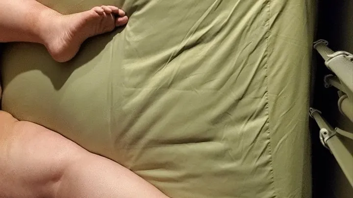 Napping Bbw feet and legs on mint sheets Part5