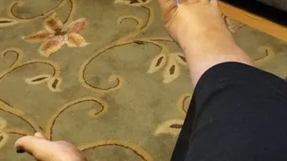 Wiggling toes different angles