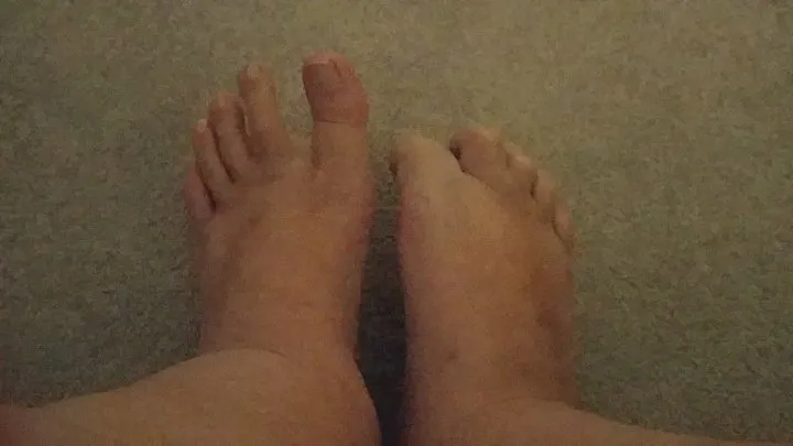 All 10 toes wiggling and cracking