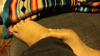 Warm feet waking up