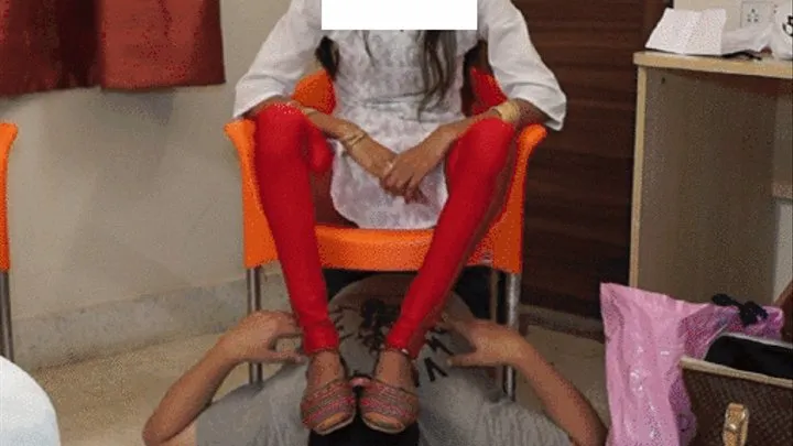 Indian Juttis Worship - Punishing Thief 4