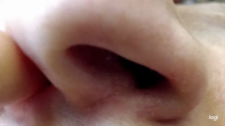 My nice noseholes in close up to cam