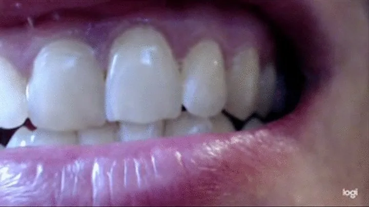 18 minutes teeth to cam in very big close up