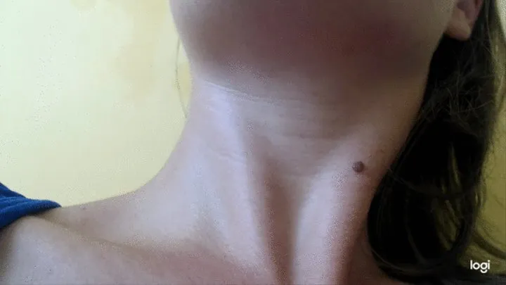 Long tight neck in close up