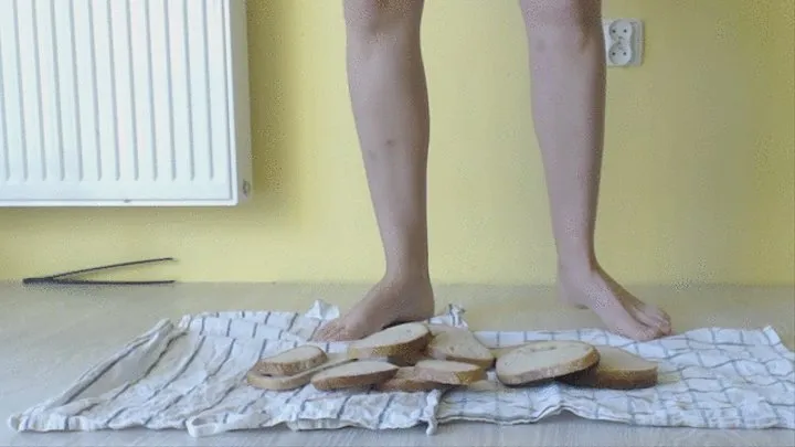 2 minutes peeing on bread