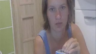 Another eating yoghurt with sound