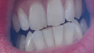 20 minutes of white teeth to cam in close up