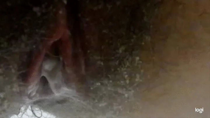 I pee in big close up with hairy pussy