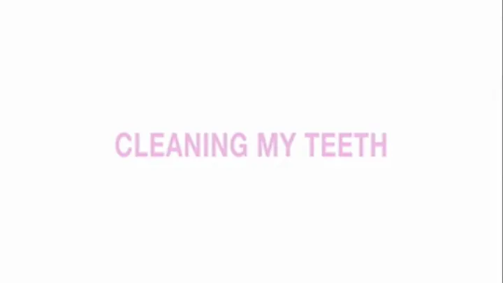 Cleaning my teeth in drynites