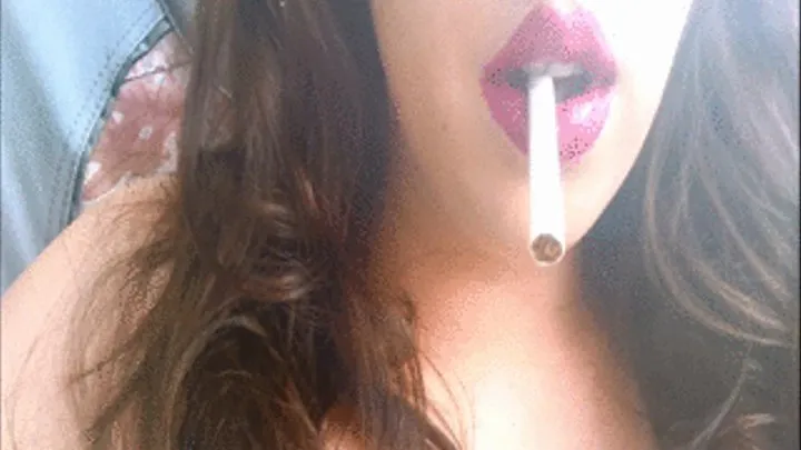 Sexy Smoking Clip in Dark Pink Lipstick