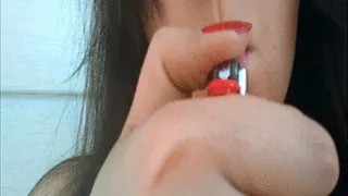 Red Lip Smoking Clip Brunette