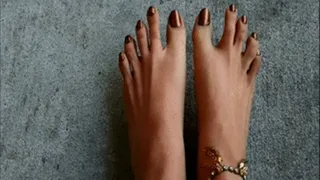 Golden Goddess Foot Fetish Video