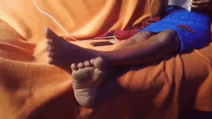 TEMA Nu Towner Atinka Reads Book with Dirty Soles Crossed at Ankles with Toe Scrunching Pt 2