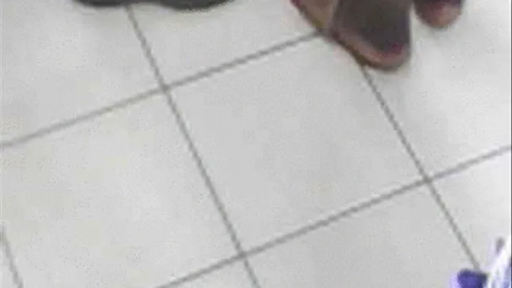 Mall Ebony Feet & Soles Palava