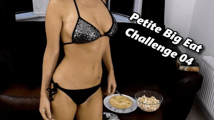 PETITE BIG EAT CHALLENGE #04 - /W Cassie Clarke