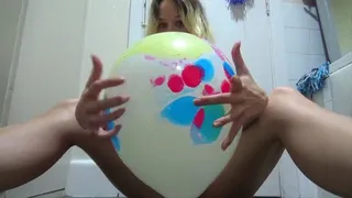 Glowing BALLOON Vs NAILS