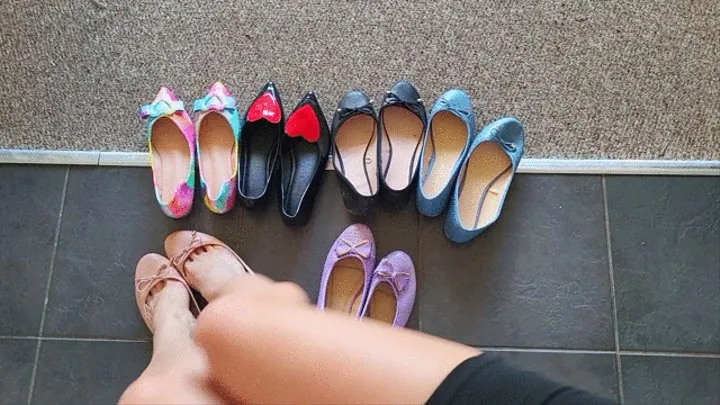 Picking Office Ballet Flats