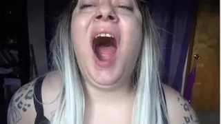 BBW Sleepyhead Can't Stop Yawning